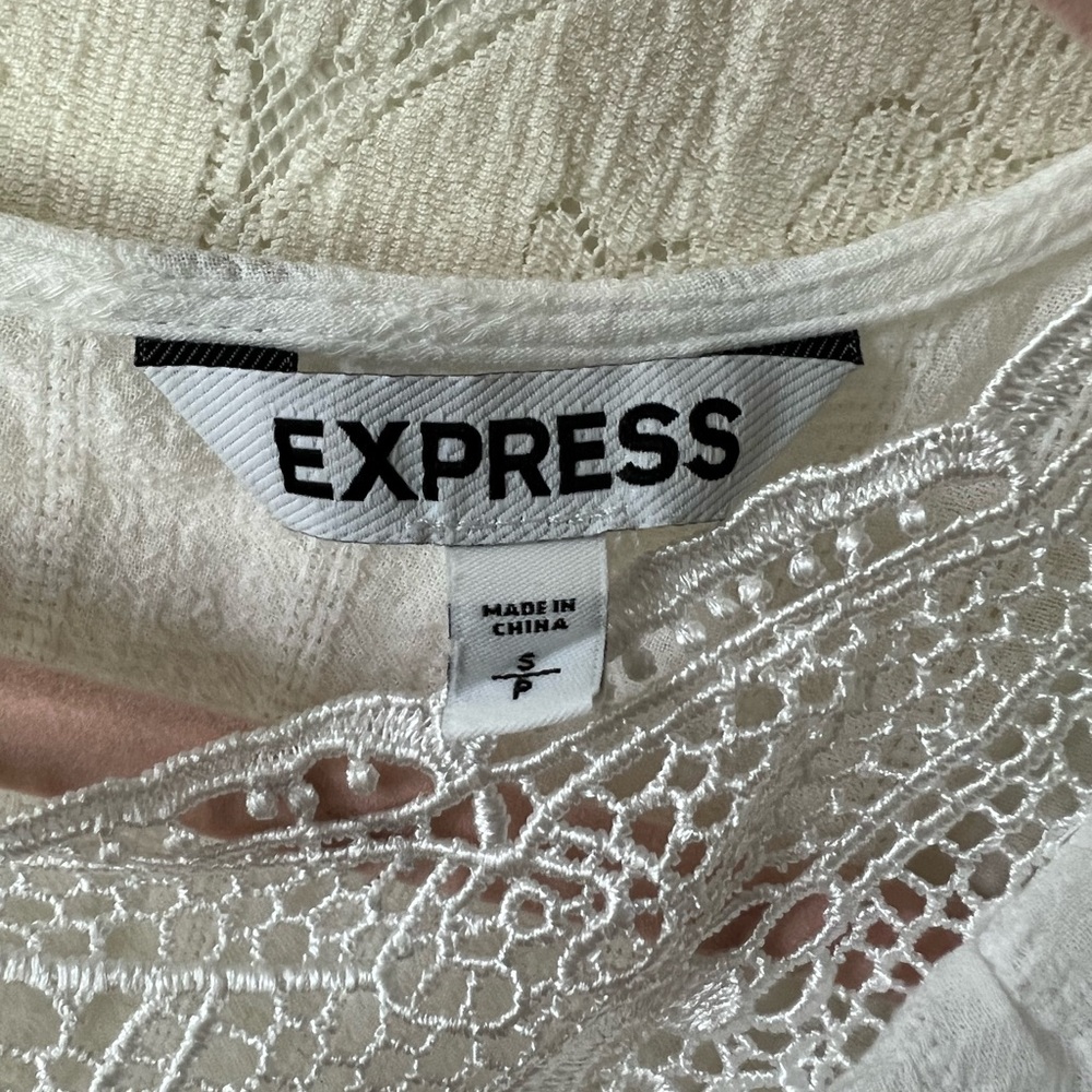 Express - Picture 3 of 3